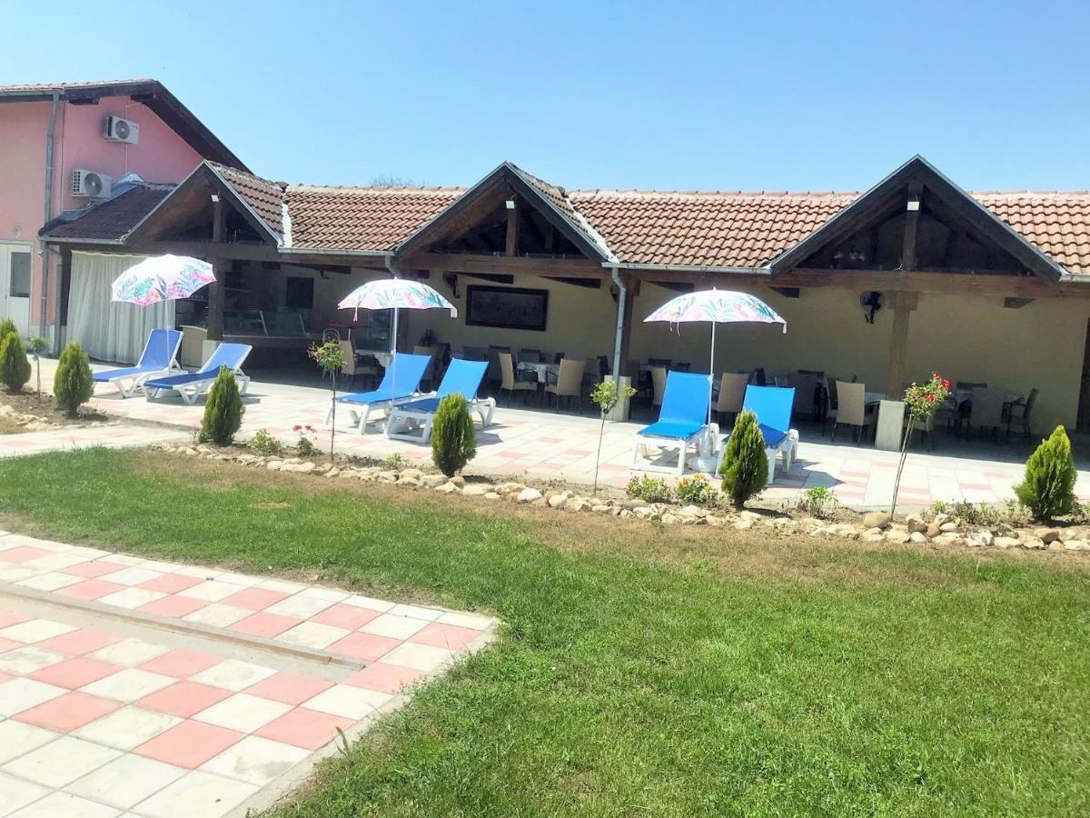 Изворът - Source Hotel Asenovtsi Exterior foto